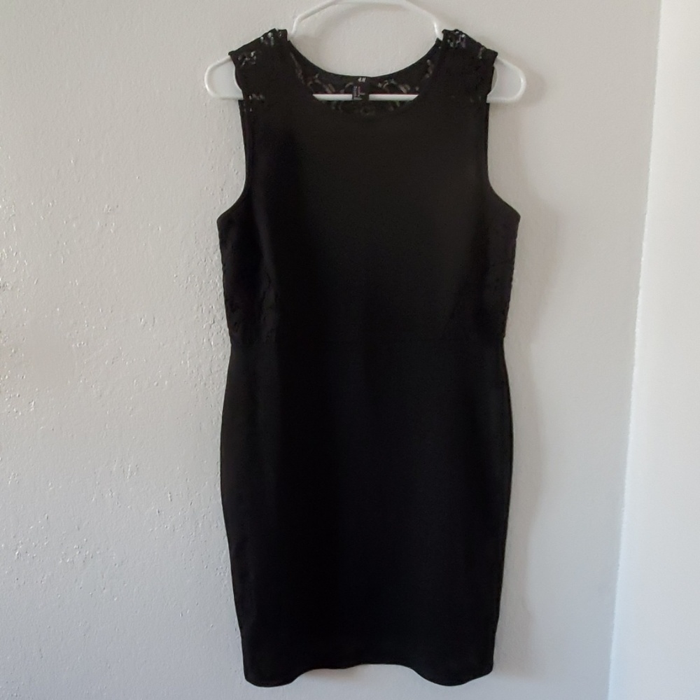 H&M Sleeveless Black Dress